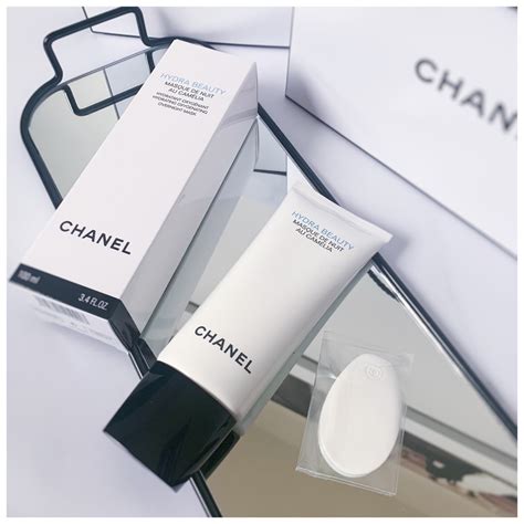 masque chanel camelia